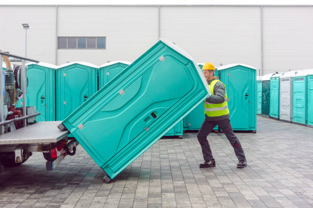 Portable restroom solutions in Calverton Park, MO